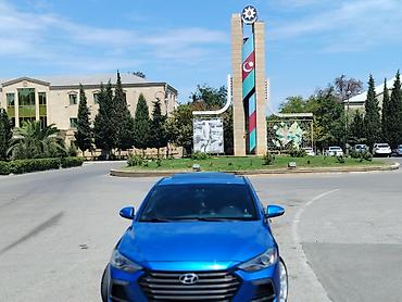 hyundai elantra disk: Hyundai Elantra: 1.6 l | 2018 il Sedan — 2