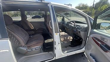 estima: Toyota Estima: 2001 г., 3 л, Автомат, Газ, Минивэн — 4