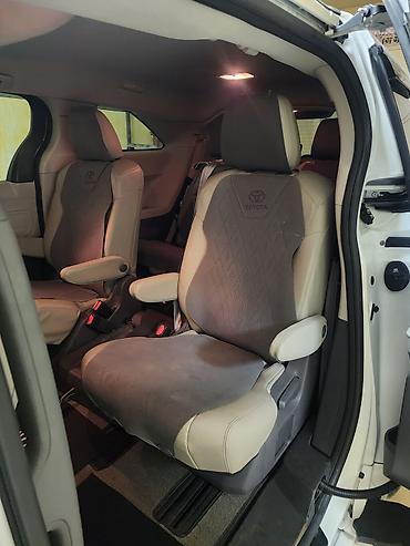 капитанские сиденья альфард: Toyota Sienna: 2021 г., Гибрид, Минивэн — 6