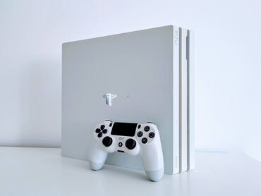 PS4 (Sony Playstation 4): Sony Playstation 4 PRO  od 1Tb, puna instaliranih igrica. Bela sa — 2