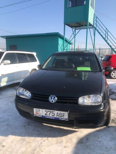 Volkswagen: Volkswagen Golf: 1998 г., 1.4 л, Механика, Бензин, Седан