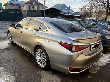 Lexus: Lexus ES: 2019 г., 2.5 л, Автомат, Гибрид, Седан — 2