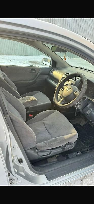 Honda: Honda Accord: 2001 г., Хэтчбэк — 9