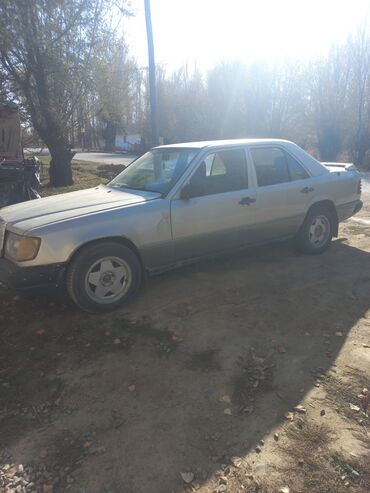 продаю машину под выкуп: Mercedes-Benz W124: 1987 г., 2.3 л, Механика, Бензин, Седан