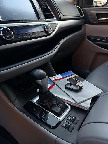 Toyota: Toyota Highlander: 2018 г., 3.5 л, Автомат, Бензин, Кроссовер — 8