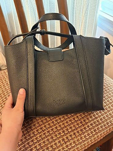 coach бишкек: PINKO — стильная кожаная сумка, чёрная Продаю оригинальную сумку — 3