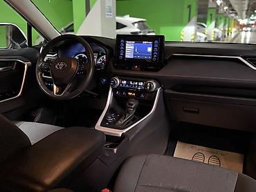 багаш: Toyota RAV4: 2021 г., 2.5 л, Автомат, Гибрид, Кроссовер — 9