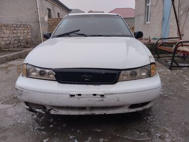 Daewoo: Daewoo Nexia: 1.5 l | 1997 il Sedan