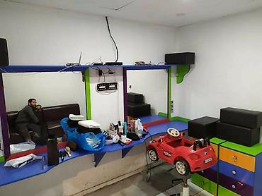 Digər salon, tibbi mebel: Uşaq salonu ücün mebel. 2 güzgü 1*1m. 2 tumba ( teker üste ) 2 polka — 3