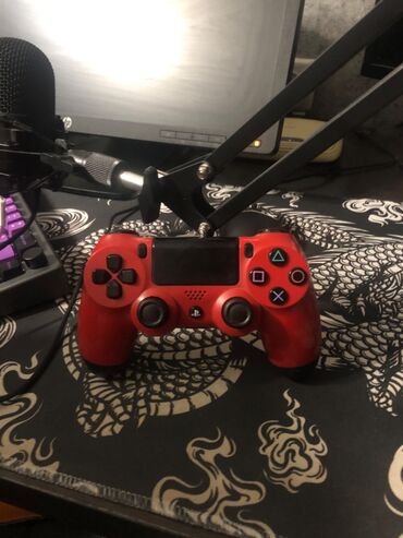 цена джойстика ps4: Продаю DualShock 4. Внешне в идеальном состоянии — без царапин и