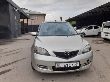 Портер, грузовые перевозки: Mazda Demio: 2004 г., 1.3 л, Автомат, Бензин, Хэтчбэк