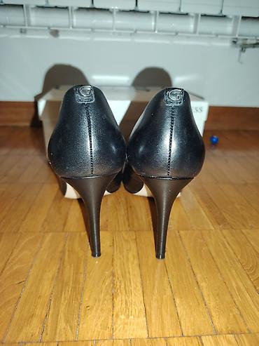 guess papuce 2023: GUESS klasične salonske štikle Ug 25cm - Model: elegantne salonke sa — 5