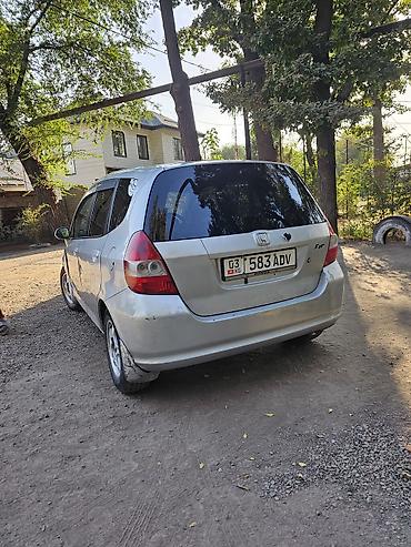 mini jack: Honda Fit: 2002 г., 1.3 л, Бензин, Хэтчбэк — 8