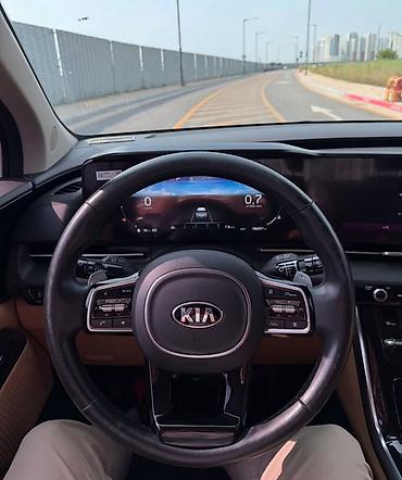аренда авто джаз: Kia Carnival: 2021 г., 2.2 л, Дизель, Минивэн — 10