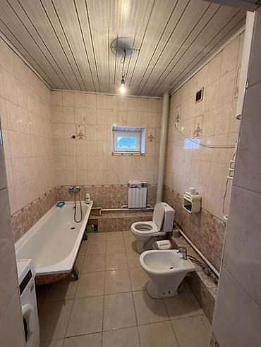 Долгосрочная аренда домов: 200 м², 4 комнаты — 15