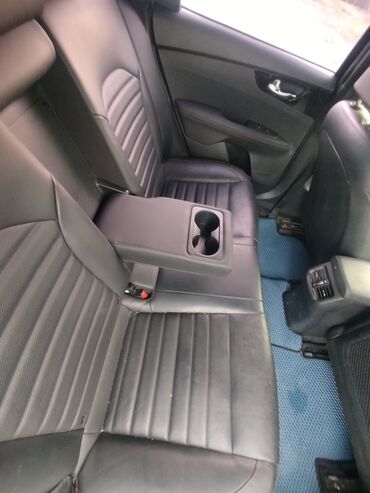 Kia: Kia K3: 2019 г., 1.6 л, Вариатор, Бензин, Хэтчбэк — 18