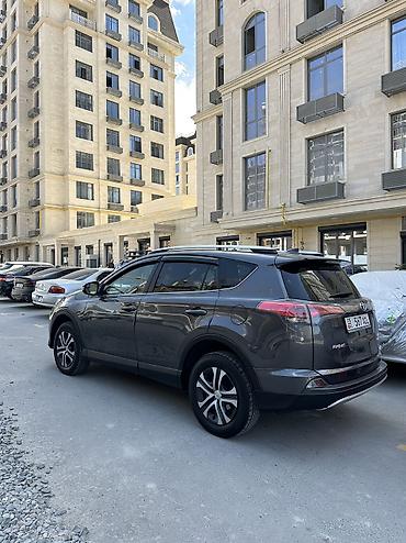 range rower: Toyota RAV4: 2016 г., 2.5 л, Автомат, Бензин, Кроссовер — 2