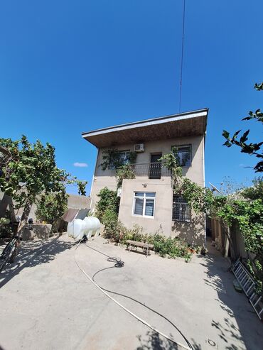 Həyət evləri və villaların satışı: 4 otaqlı, 1 kv. m, Yeni təmirli — 2