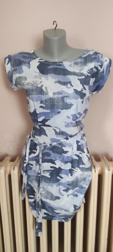 tiffany haljina: M (EU 38), color - Blue, Oversize, Short sleeves