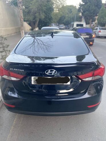 Hyundai: Hyundai Elantra: 1.8 l | 2015 il Sedan — 11