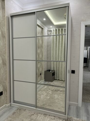 кухонный шкаф для посуды напольный: Шкаф для одежды, Б/у, Прямой