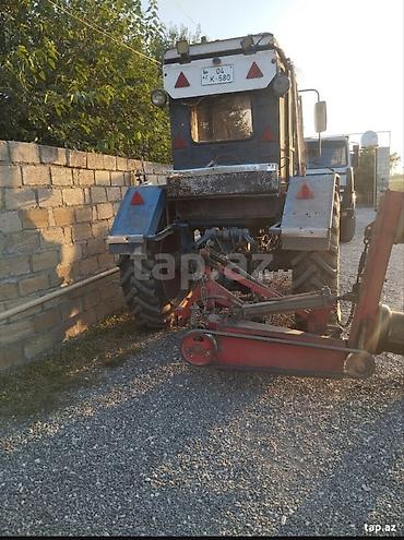 tractor belarus 1221: Te 28 ela vəzyətdi heç bir prablem yoxdu ot picene birgə de satilir — 2