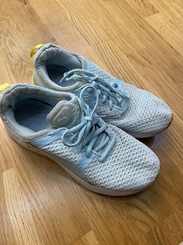 Кроссовки и спортивная обувь: Кроссовки, 40, Puma, Б/у, цвет - Голубой, Самовывоз