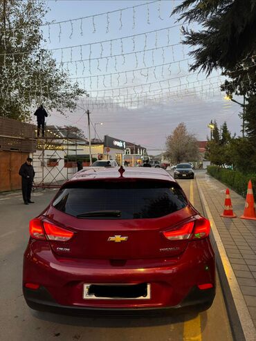 Chevrolet: Chevrolet Cruze: 1.4 l | 2019 il 156000 km Hetçbek — 3