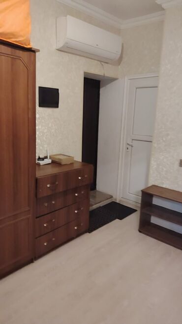 Информатика: Kirayə üçün 2otaqlı mənzil – tam təchiz olunmuş - Geniş, işıqlı otaq
