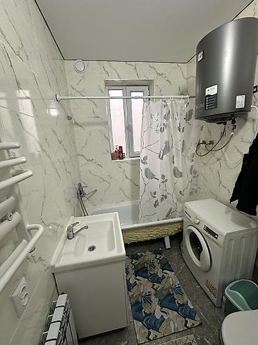 Продажа коттеджей и домов: Продается кирпичный дом с хорошим ремонтом Район: ж/м Военноантоновка — 6