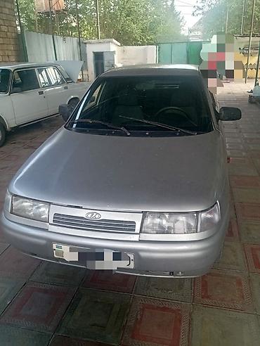 prado yan güzgü: LADA 112, gümüş rəng, hetçbek kuzov. Xüsusiyyətlər: - 5 qapılı — 4