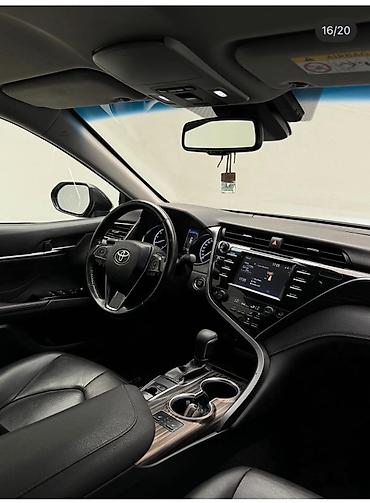 b v d: Toyota Camry: 2018 г., 2.5 л, Седан — 8