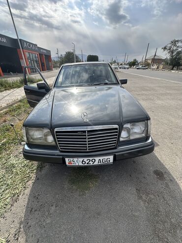 купить мерседес 609 с пробегом в россии: Mercedes-Benz W124: 1993 г., 2.2 л, Автомат, Бензин, Седан