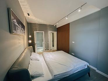 sheraton: Сдаётся элитная двухкомнатная квартира по Токтогула (рядом Sheraton и — 2