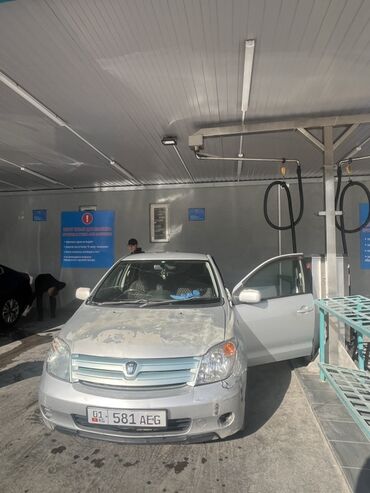 тайота дуна грузавой: Toyota ist: 2003 г., 1.3 л, Механика, Бензин, Хетчбек