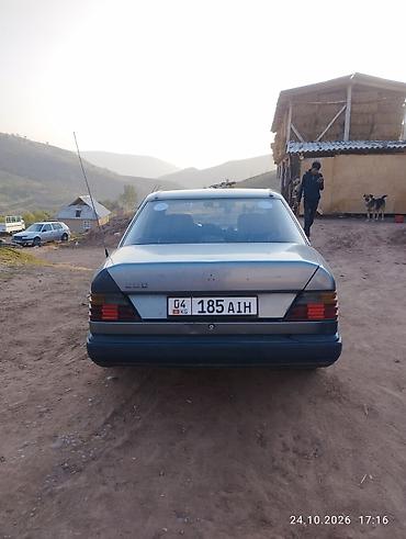лобовое стекло бмв е34: Mercedes-Benz W124: 1989 г., 2.9 л, Механика, Дизель, Седан — 2