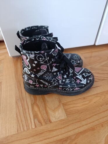 aksa vrteska za krevetac: Ankle boots, Size - 32