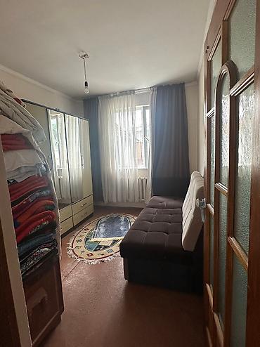 Продажа домов: 3 комнаты, 52 м², 4 соток, Бишкек, Рухий Мурас ж/м Собственник — 3