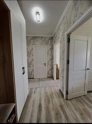 2 комнаты, 60 м², Городская больница №4 (ул. Айни) Элитка, 1 этаж, Евроремонт