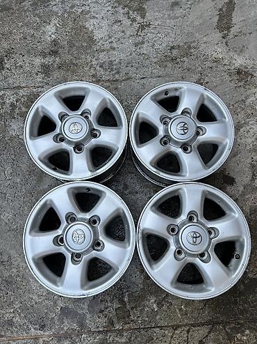 Литые Диски R 16 Toyota, Комплект, отверстий - 5, Б/у