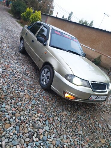 Daewoo: Daewoo Nexia: 2008 г., 1.5 л, Механика, Бензин, Седан