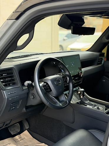 byd e1: Lexus LX: 2025 г., 3.5 л, Автомат, Бензин, Внедорожник — 10