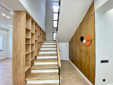 Продажа домов: Дом, 245 м², 5 комнат, Агентство недвижимости, Дизайнерский ремонт — 2