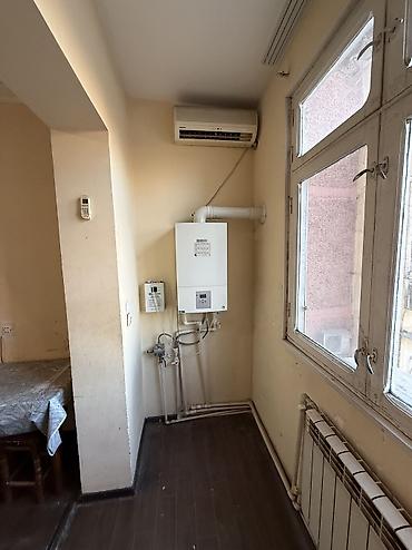 8 ci mkr kiraye evler: Uzunmüddətli ailə üçün kirayə mənzil – 8-ci mikrorayon 📍 Ünvan: Dünya — 4