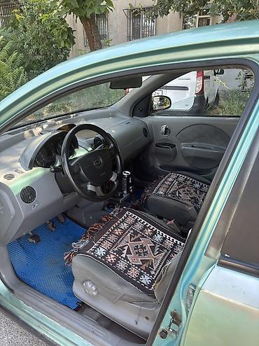 crv 2001: Chevrolet Aveo: 2004 г., 1.2 л, Механика, Бензин, Хэтчбэк — 5