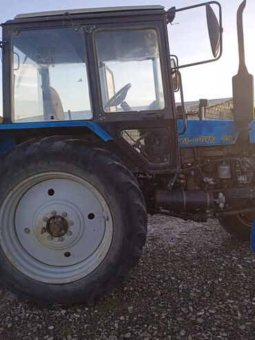 uşaq ağ krossovkaları: Traktor Belarus (MTZ) 2189, 2014 il, motor 4.4 l, İşlənmiş