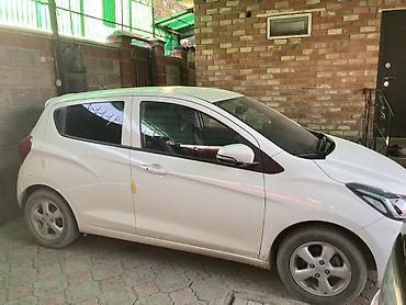 Chevrolet: Chevrolet Spark: 2021 г., 1 л, Вариатор, Бензин, Хэтчбэк — 2