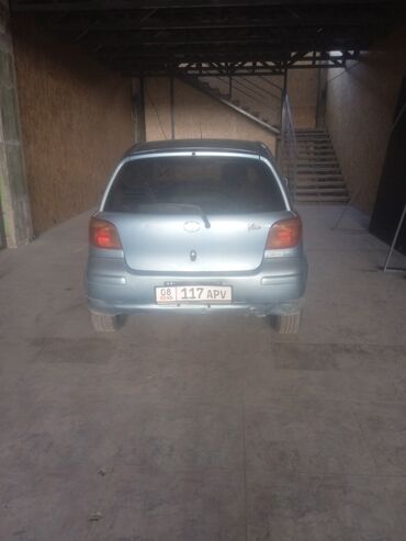 обмен на бмв: Toyota Vitz: 2003 г., 1.3 л, Вариатор, Бензин, Купе