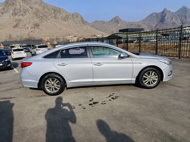 Hyundai: Hyundai Sonata: 2019 г., 2 л, Автомат, Газ, Седан — 8