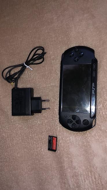 PSP (Sony PlayStation Portable): Orginal batarya,zaryadka,yaddaş kartı İşlek problemsiz içi oyunlu — 1